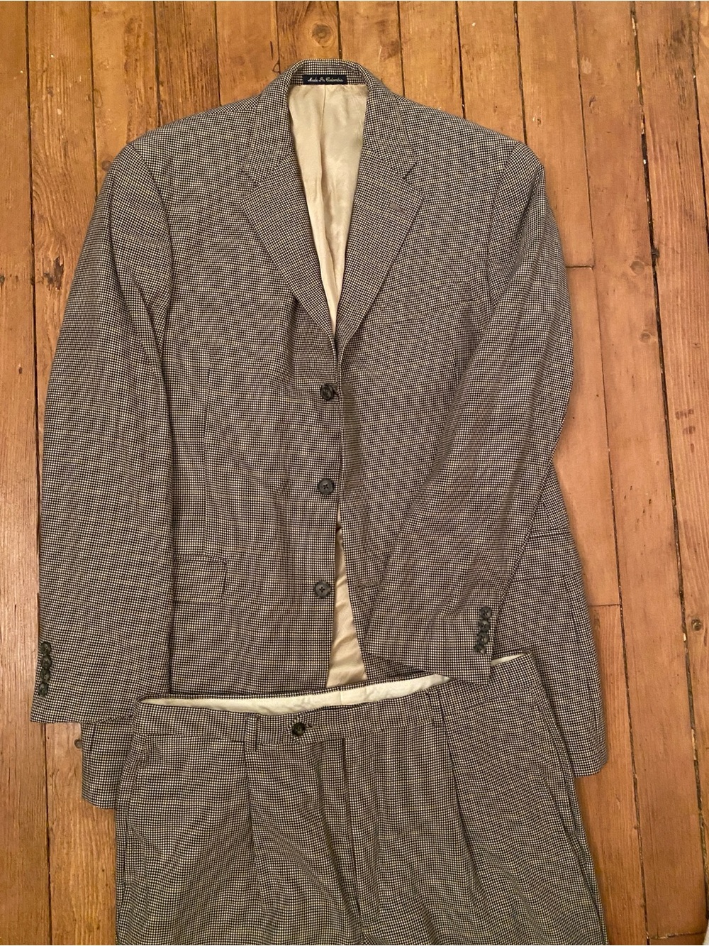 Mens micro houndstooth suit size 42L -38/30